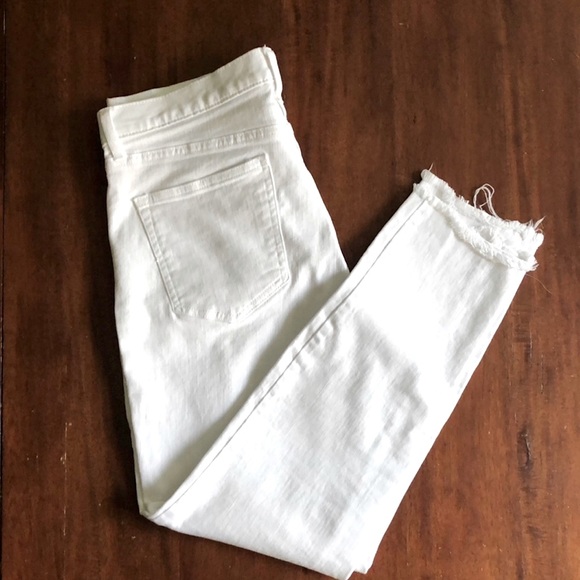 GAP Bright White High Rise Denim Jeans w/Cropped Tethered Raw Hem, SKINNY Jeans - Picture 8 of 16